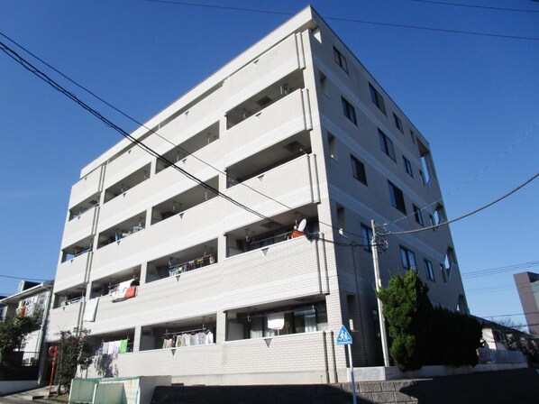 ロイヤルメゾン高森の物件内観写真